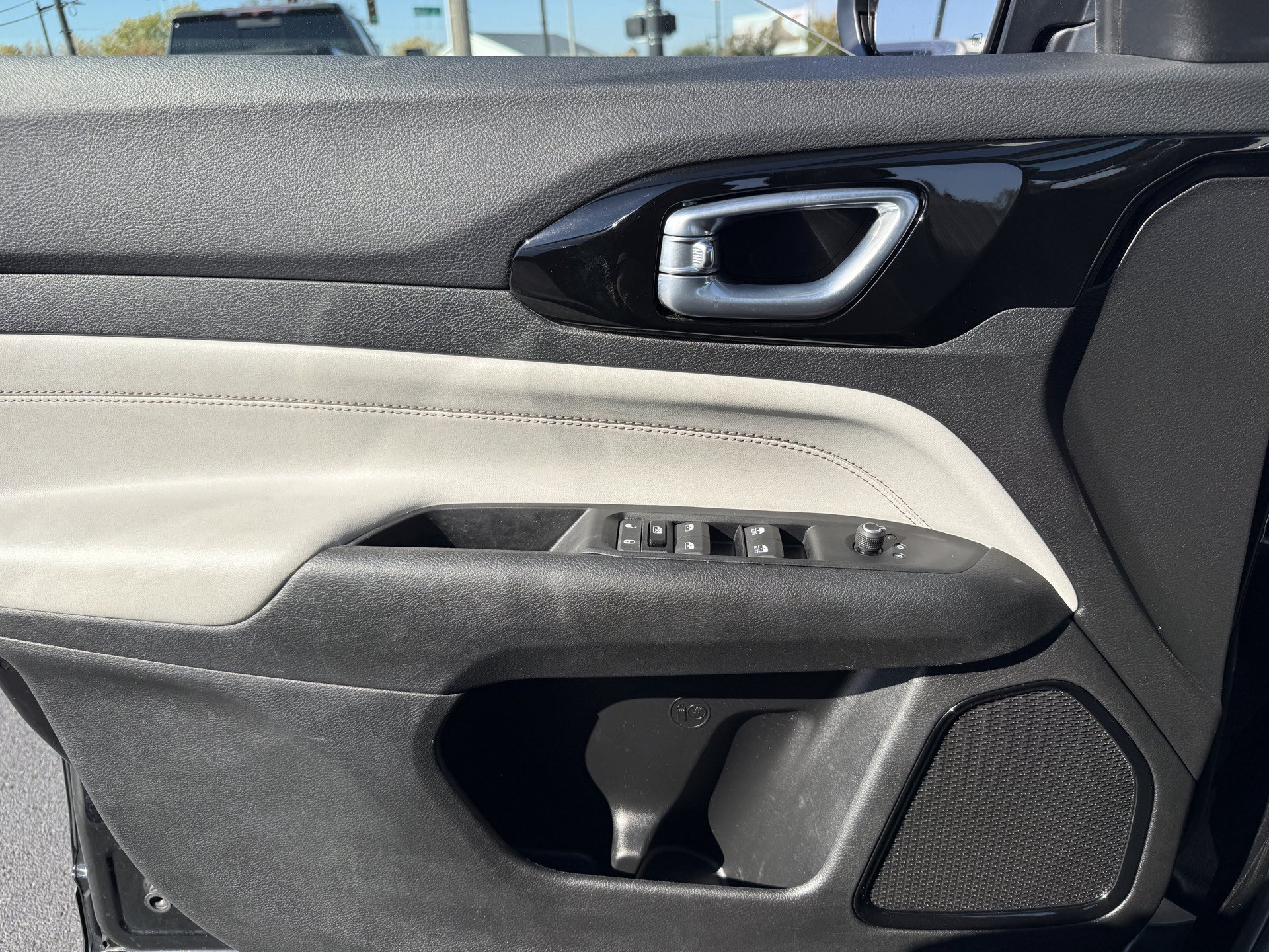 Used 2022 Jeep Compass Limited AWD/4WD image 36