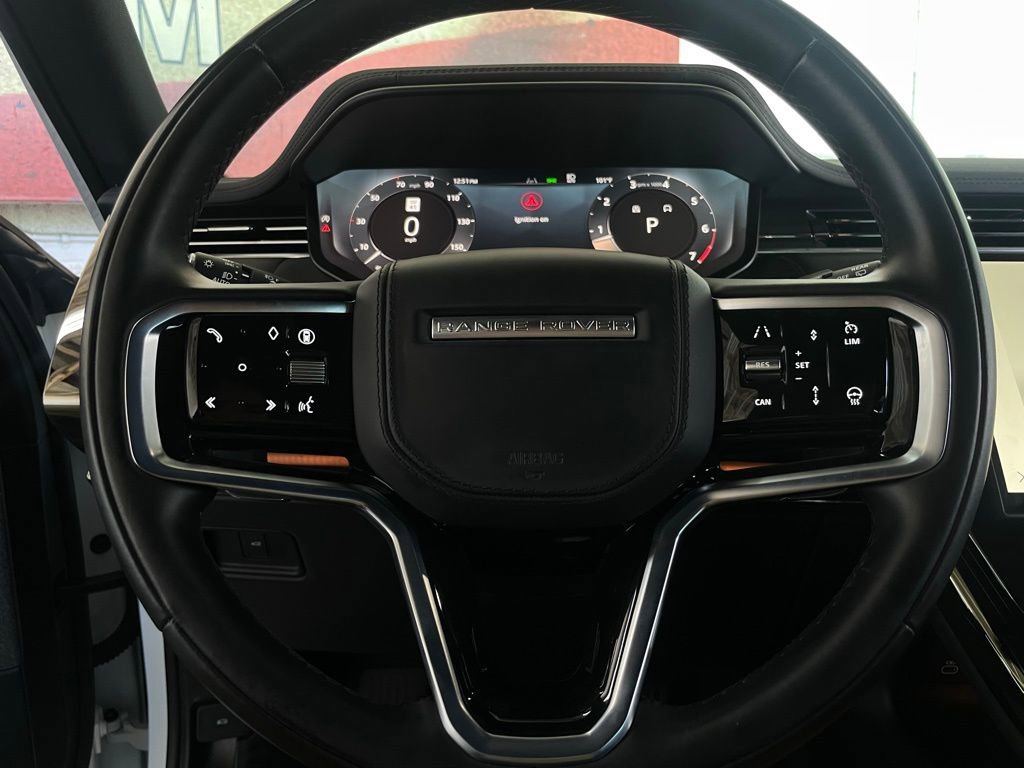 Used 2024 Land Rover Range Rover Sport SE image 31
