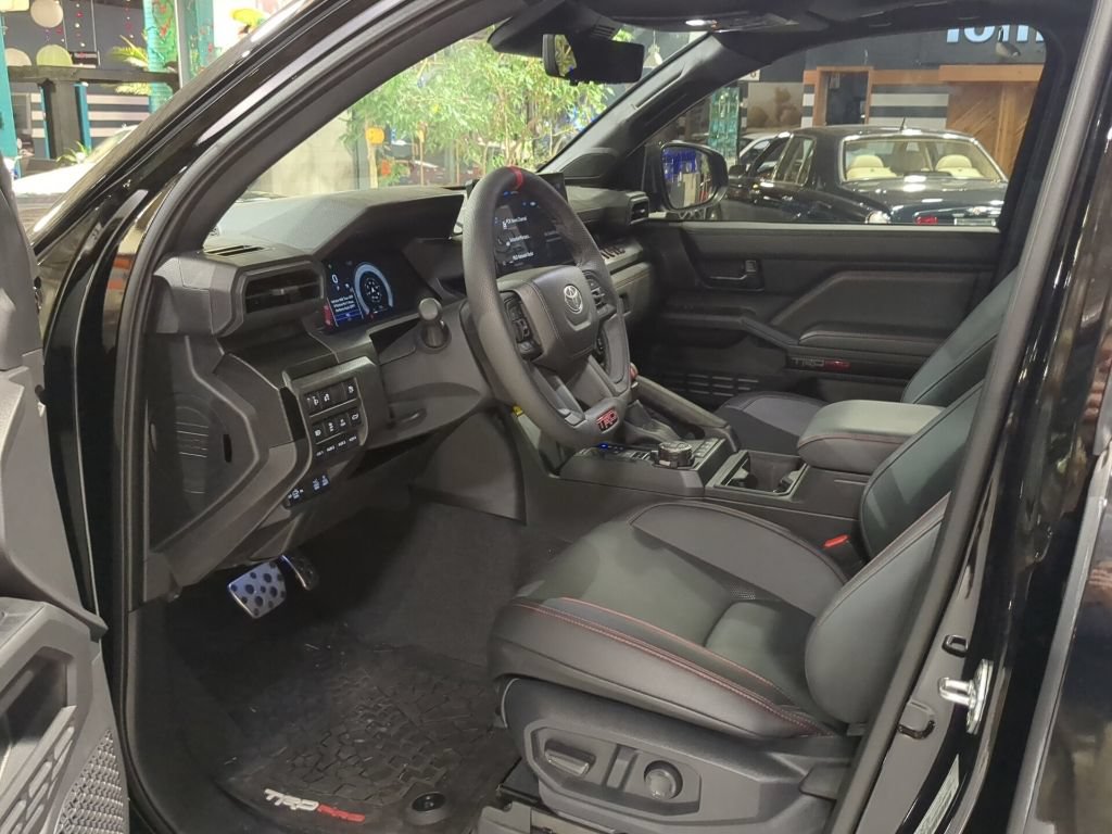 Used 2026 Toyota Tacoma TRD Pro w/ Tow Tech Package AWD/4WD image 14