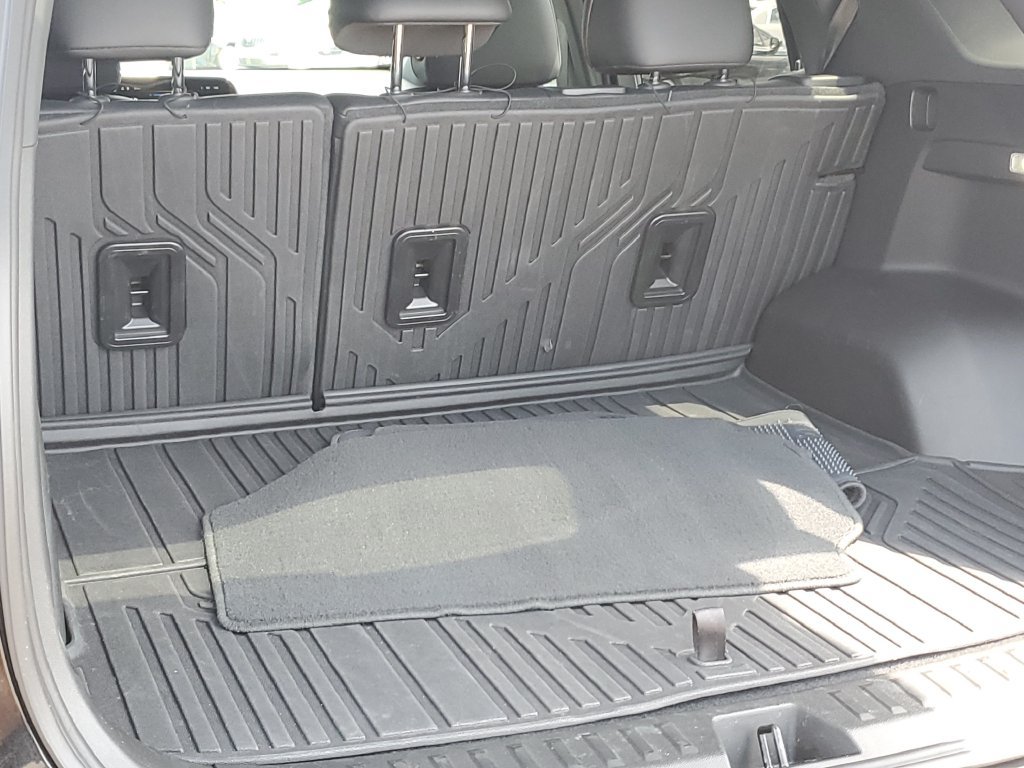 Certified 2025 Chevrolet Equinox RS FWD image 33