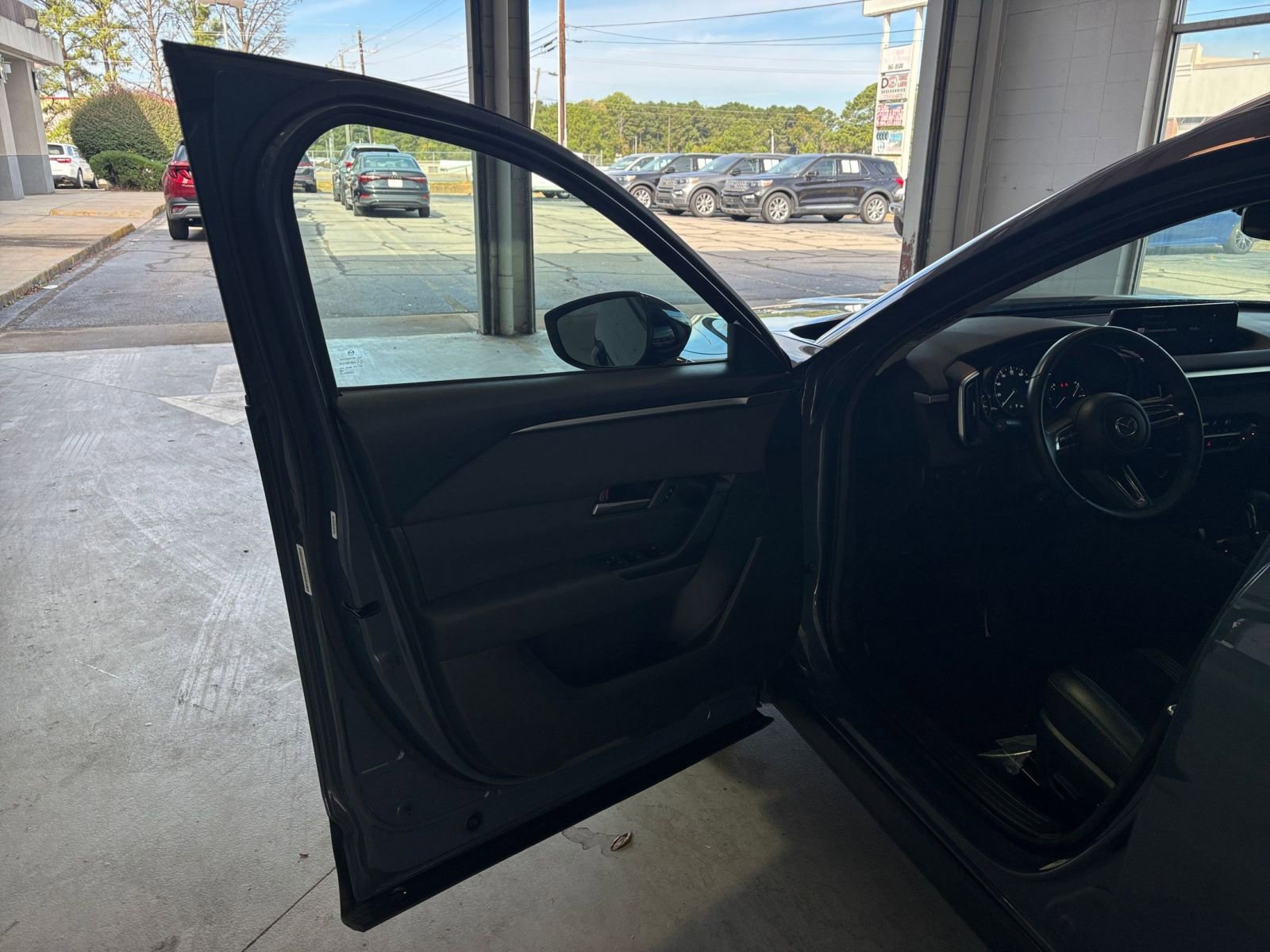 Used 2025 MAZDA CX-50 AWD 2.5 S w/ Preferred Package image 20