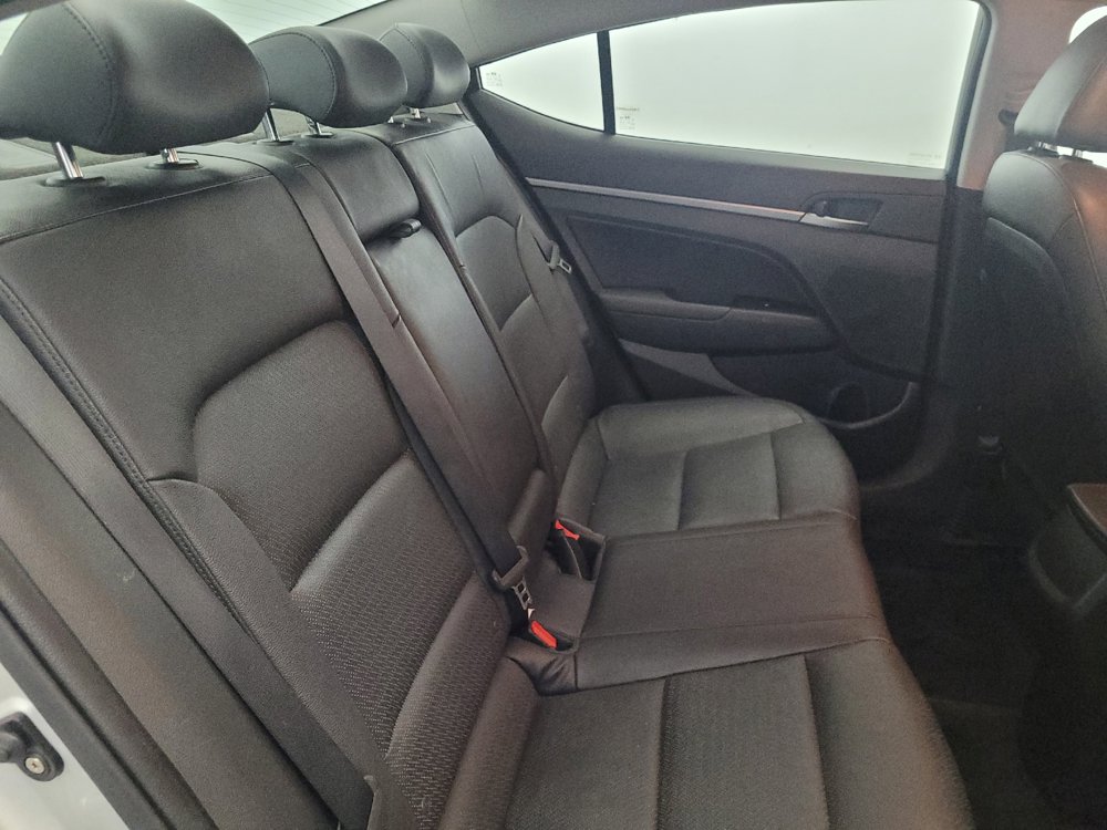 Used 2018 Hyundai Elantra Limited FWD image 19