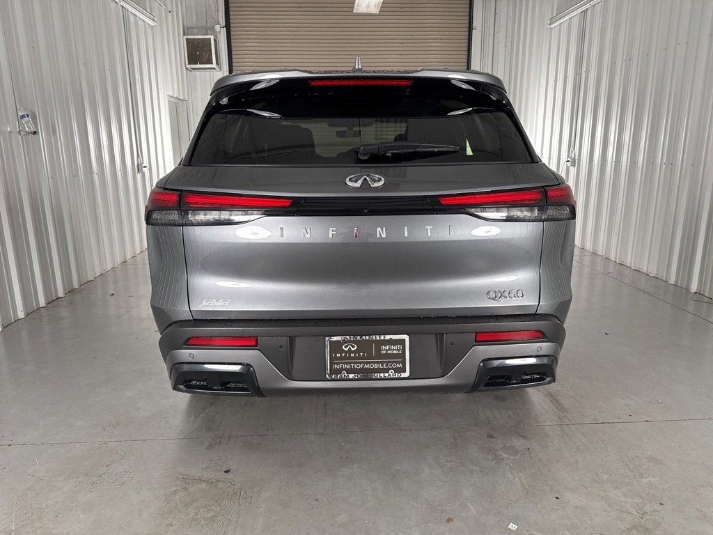 Certified 2024 INFINITI QX60 Luxe image 6