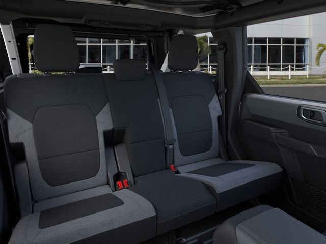 New 2026 Ford Bronco 4-Door w/ Sasquatch Package AWD/4WD image 11
