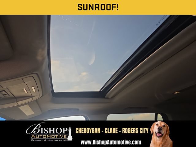Used 2019 GMC Yukon SLT w/ Graphite Edition AWD/4WD image 7