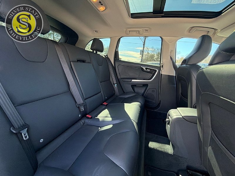Used 2015 Volvo XC60 T5 Premier FWD image 19