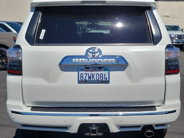 Used 2015 Toyota 4Runner Limited AWD/4WD image 24