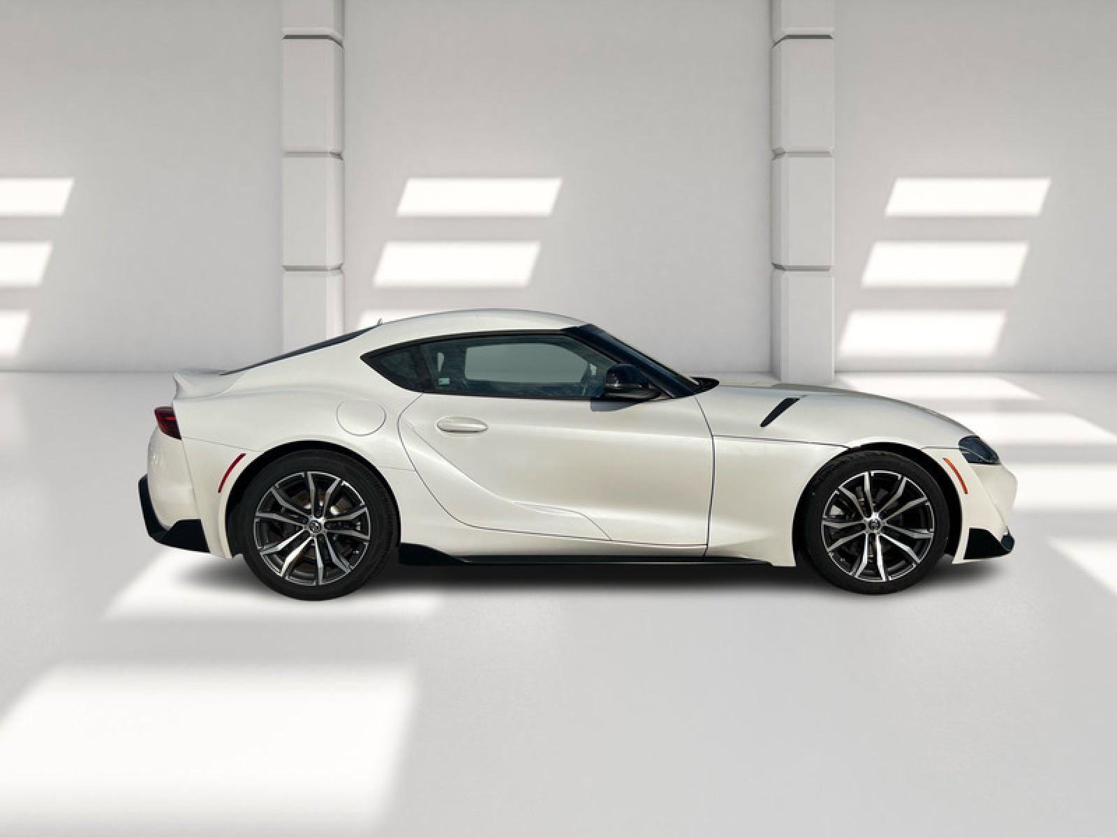 Used 2021 Toyota Supra image 4