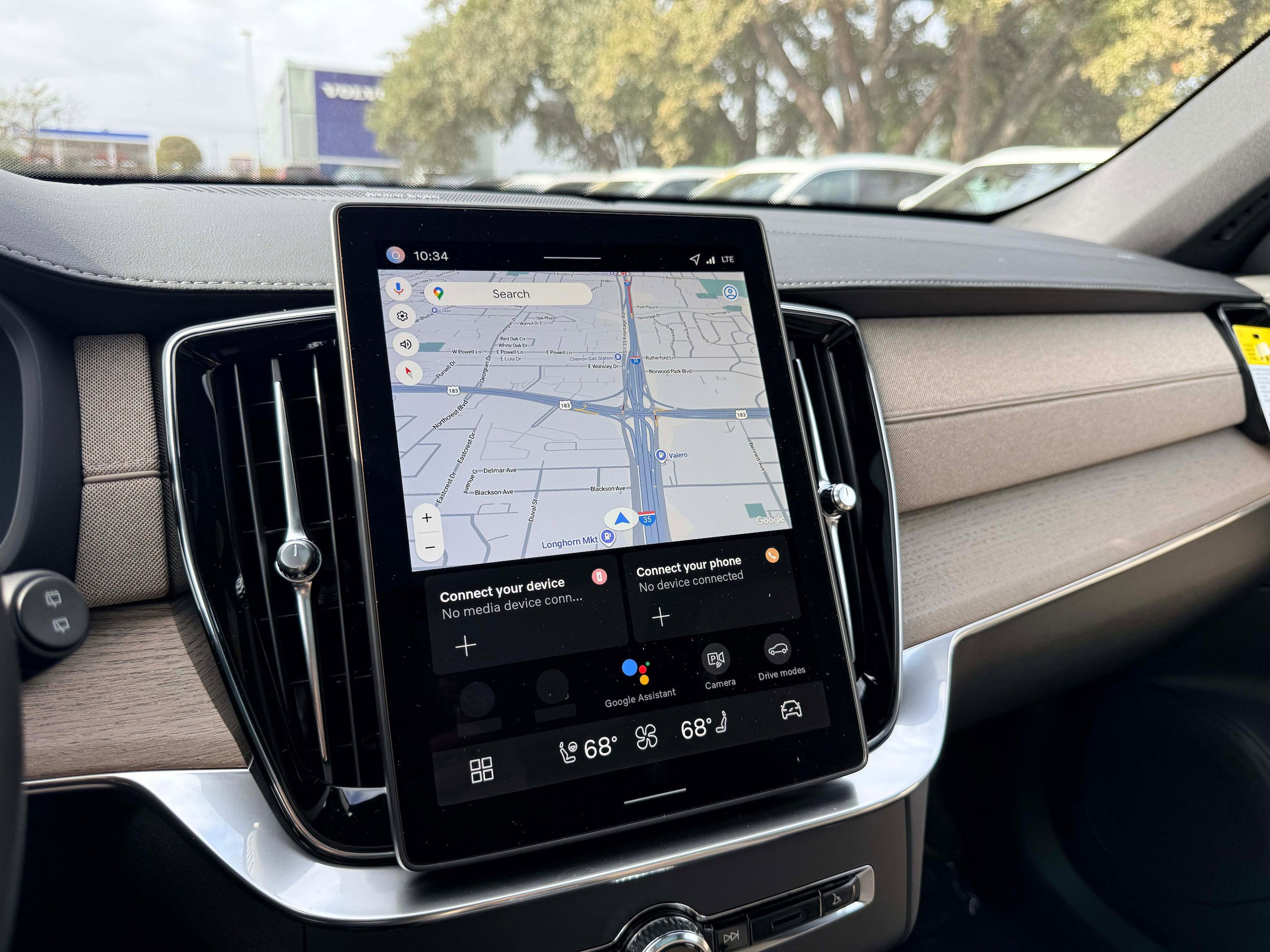 New 2026 Volvo XC90 B6 Plus w/ Protection Package Premier image 22