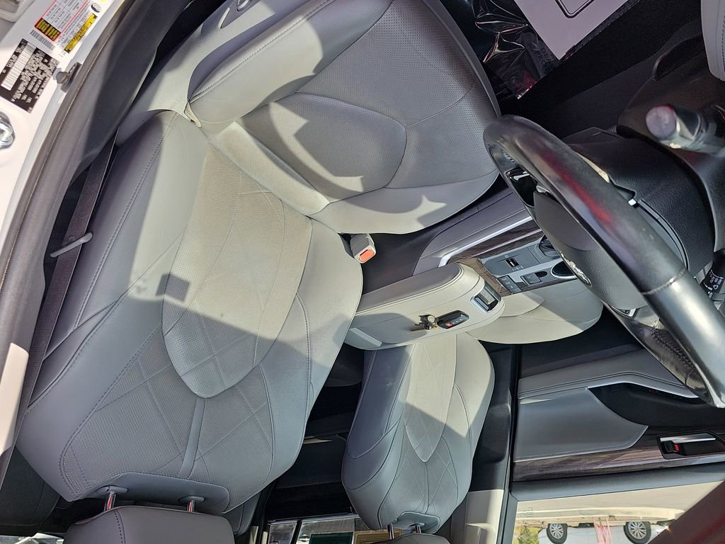 Used 2021 Toyota Highlander Platinum image 20