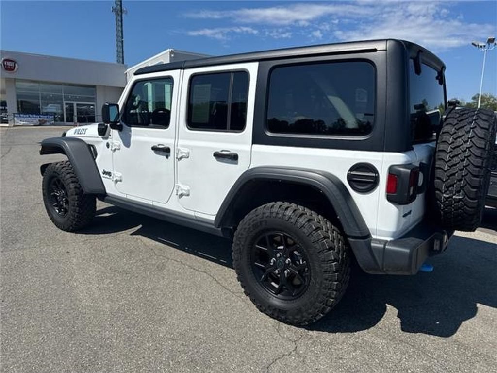Used 2024 Jeep Wrangler Unlimited AWD/4WD image 4
