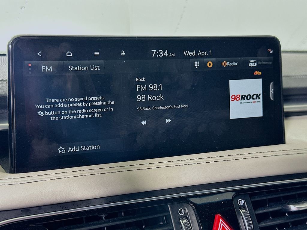 Used 2023 Genesis G70 3.3T w/ Sport Prestige Package image 29