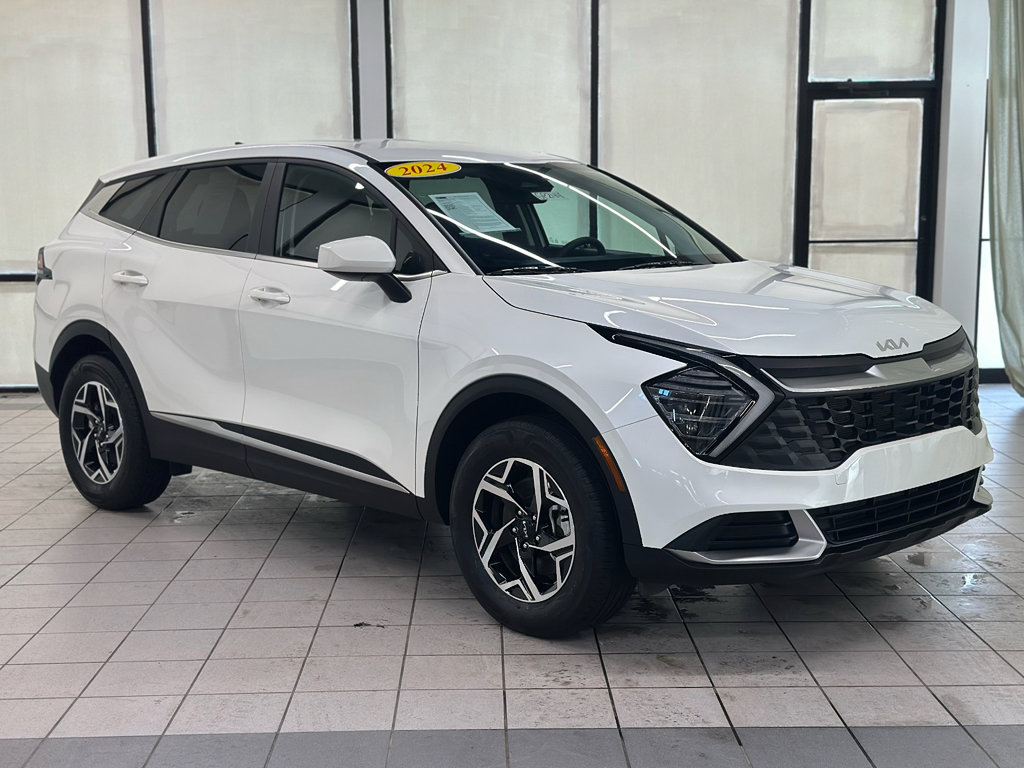 Used 2024 Kia Sportage LX