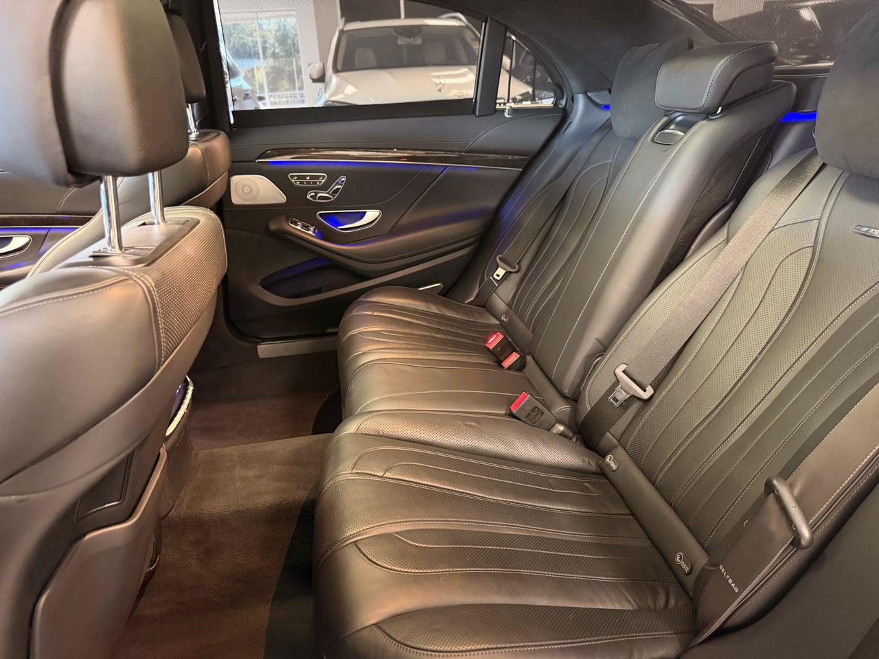 Used 2015 Mercedes-Benz S 63 AMG 4MATIC Sedan image 25