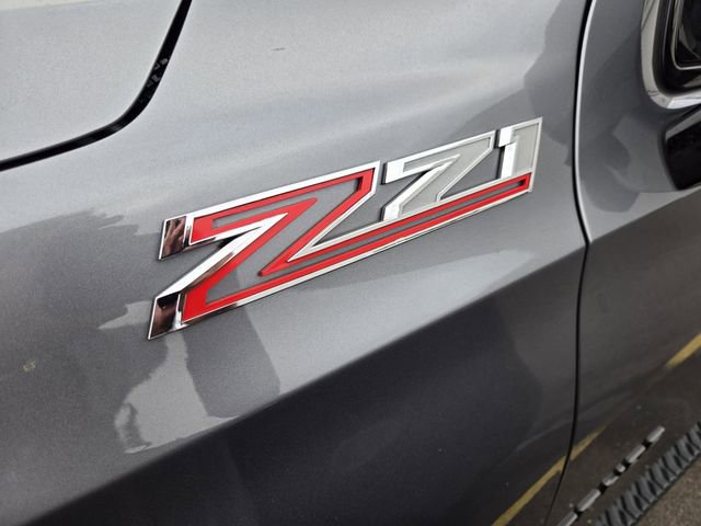 Used 2022 Chevrolet Tahoe Z71 w/ Luxury Package AWD/4WD image 8