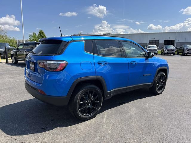 New 2026 Jeep Compass Latitude AWD/4WD image 8