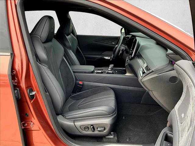 Used 2023 Lexus RX 500h F Sport w/ Accessory Package (Z1) image 9