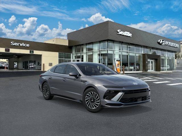 New 2026 Hyundai Sonata SEL FWD image 2