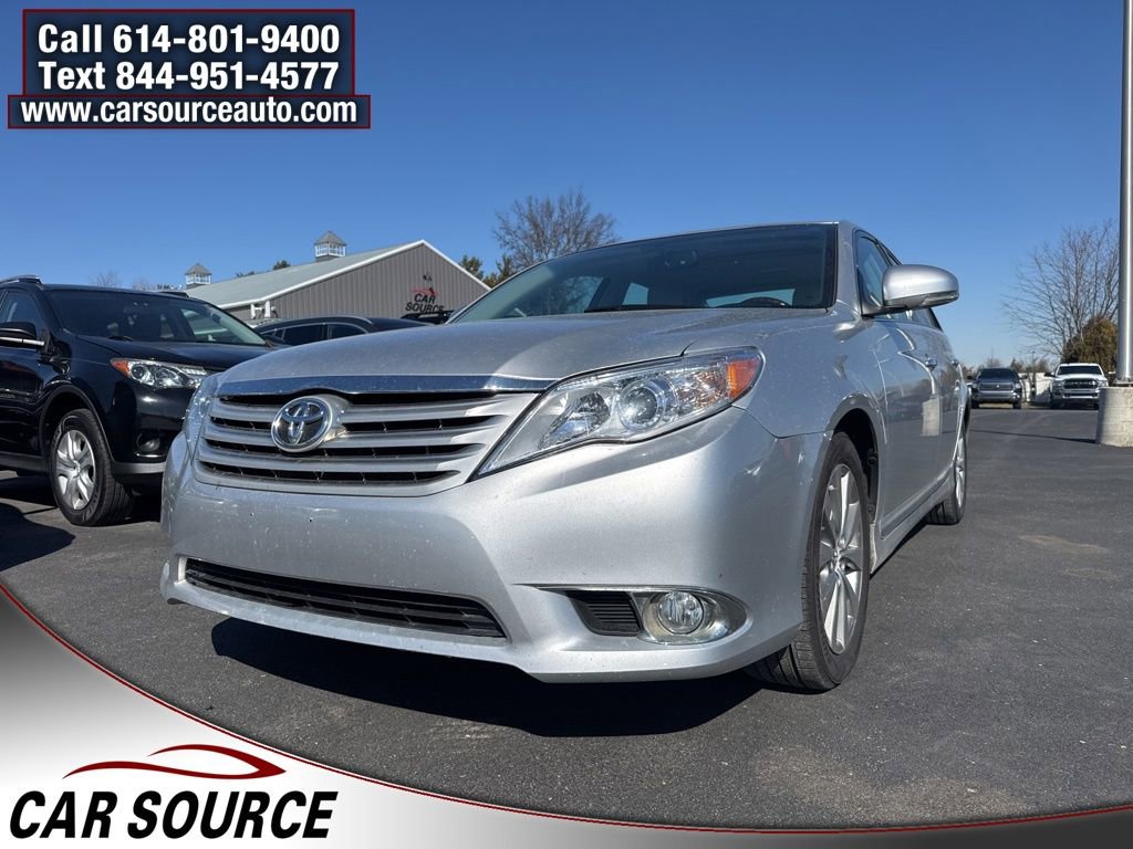Used 2012 Toyota Avalon Limited image 1