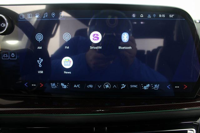 New 2026 Chevrolet Traverse RS image 7