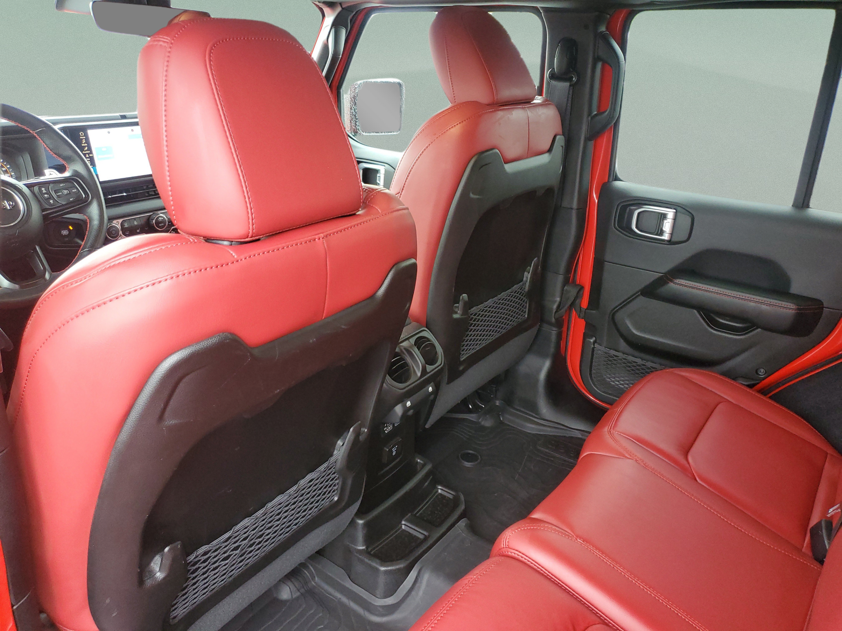 Used 2024 Jeep Wrangler Unlimited Rubicon 392 AWD/4WD image 9