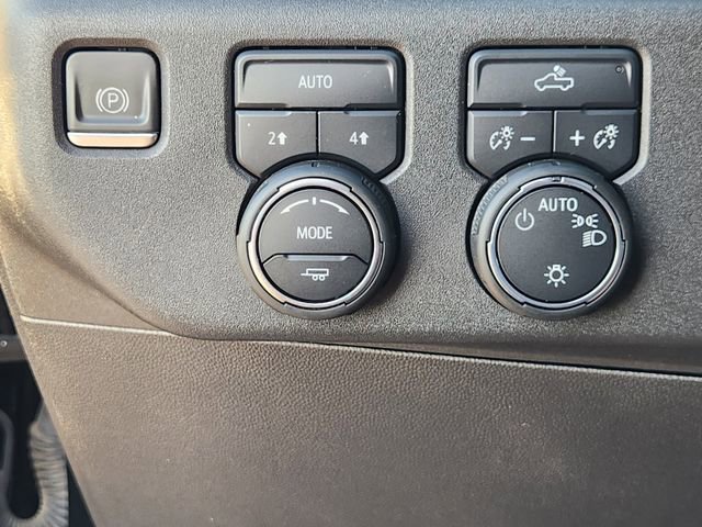 Used 2023 Chevrolet Silverado 1500 LT image 21