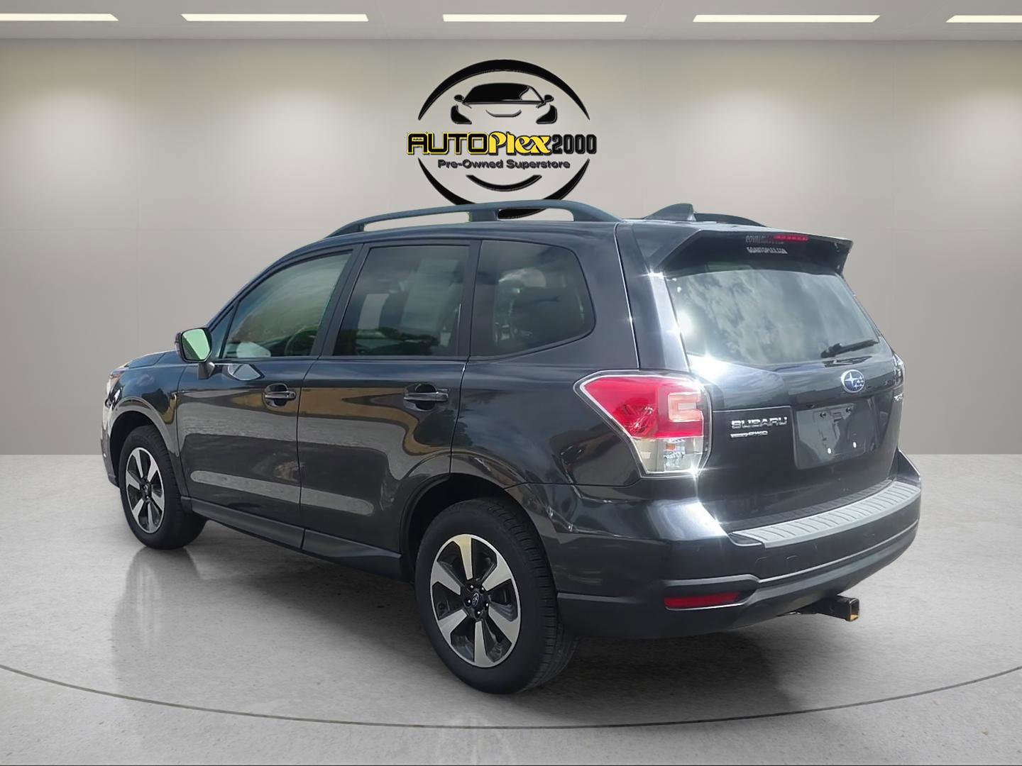 Used 2018 Subaru Forester 2.5i Premium AWD/4WD image 5