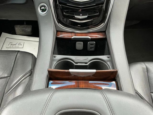 Used 2019 Cadillac Escalade Premium Luxury image 30