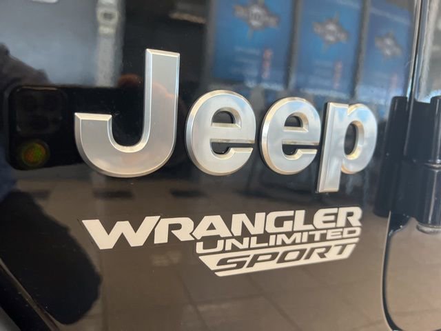 Used 2021 Jeep Wrangler Unlimited Sport image 40