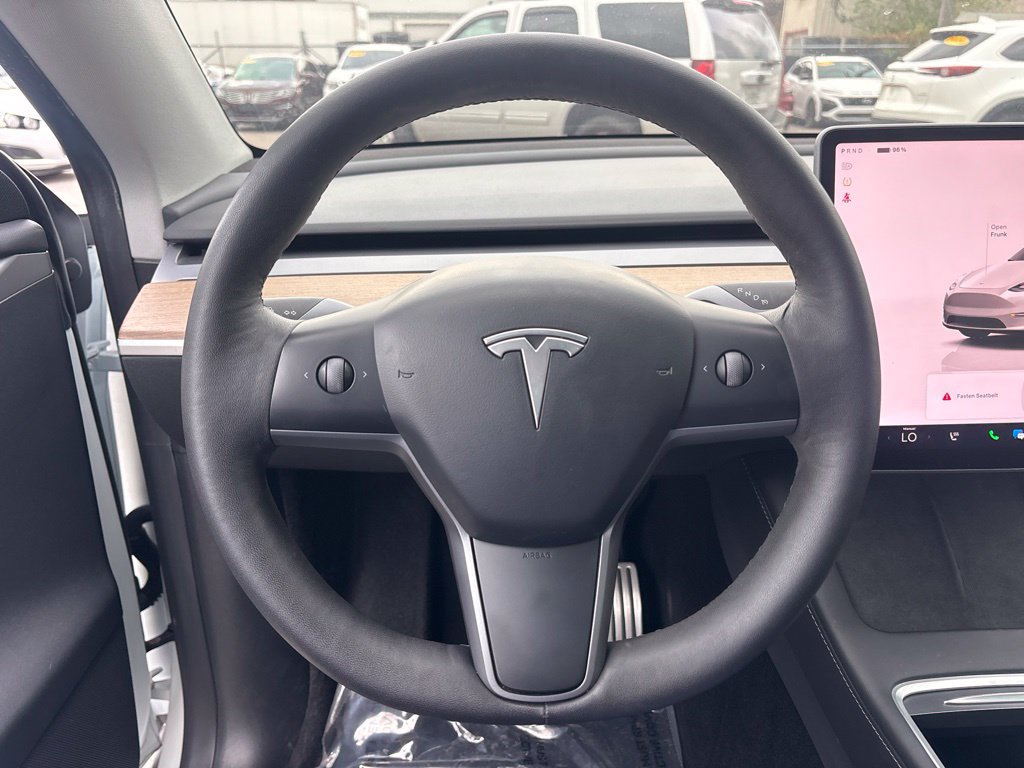 Used 2022 Tesla Model Y Performance AWD/4WD image 23