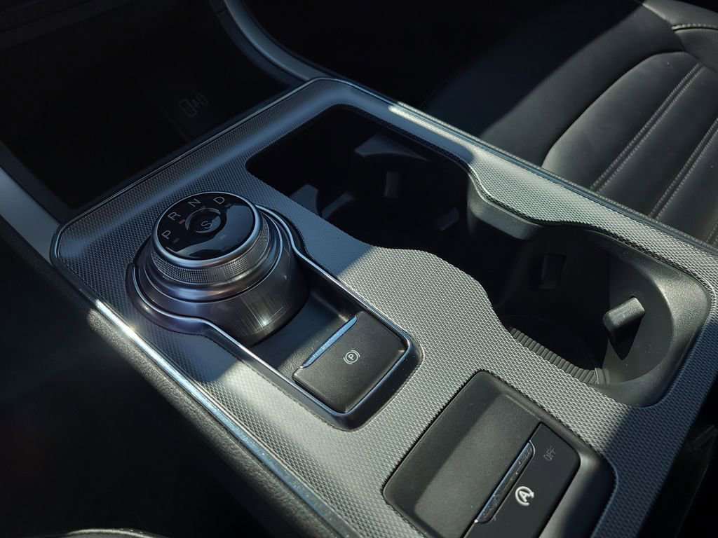 Used 2021 Ford Edge SEL w/ Convenience Package image 27