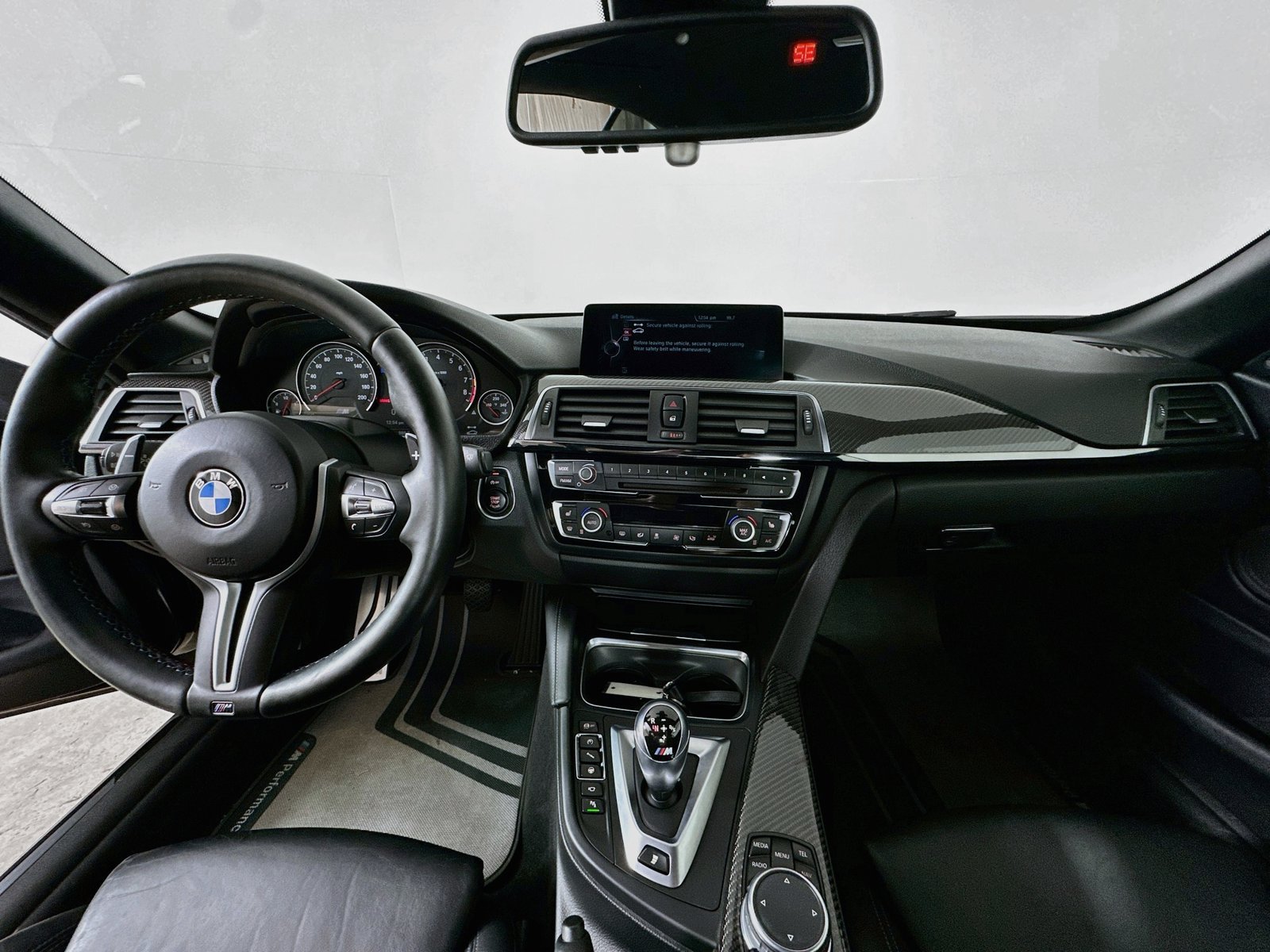Used 2016 BMW M4 Convertible RWD image 14