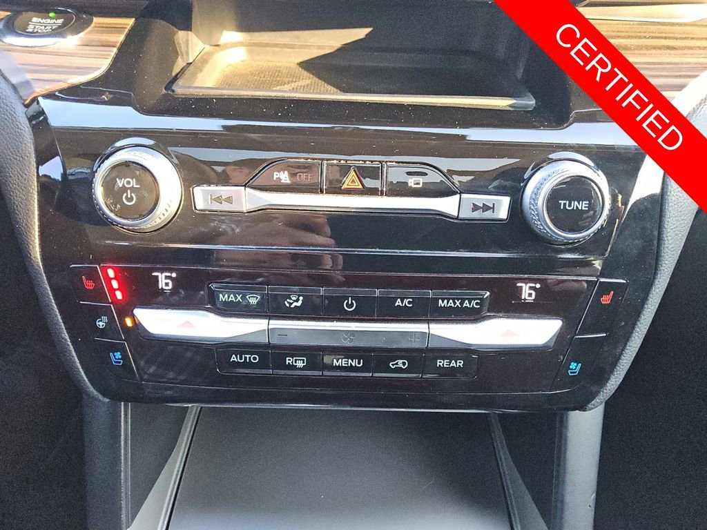 Used 2021 Ford Explorer Limited w/ Equipment Group 301A image 21