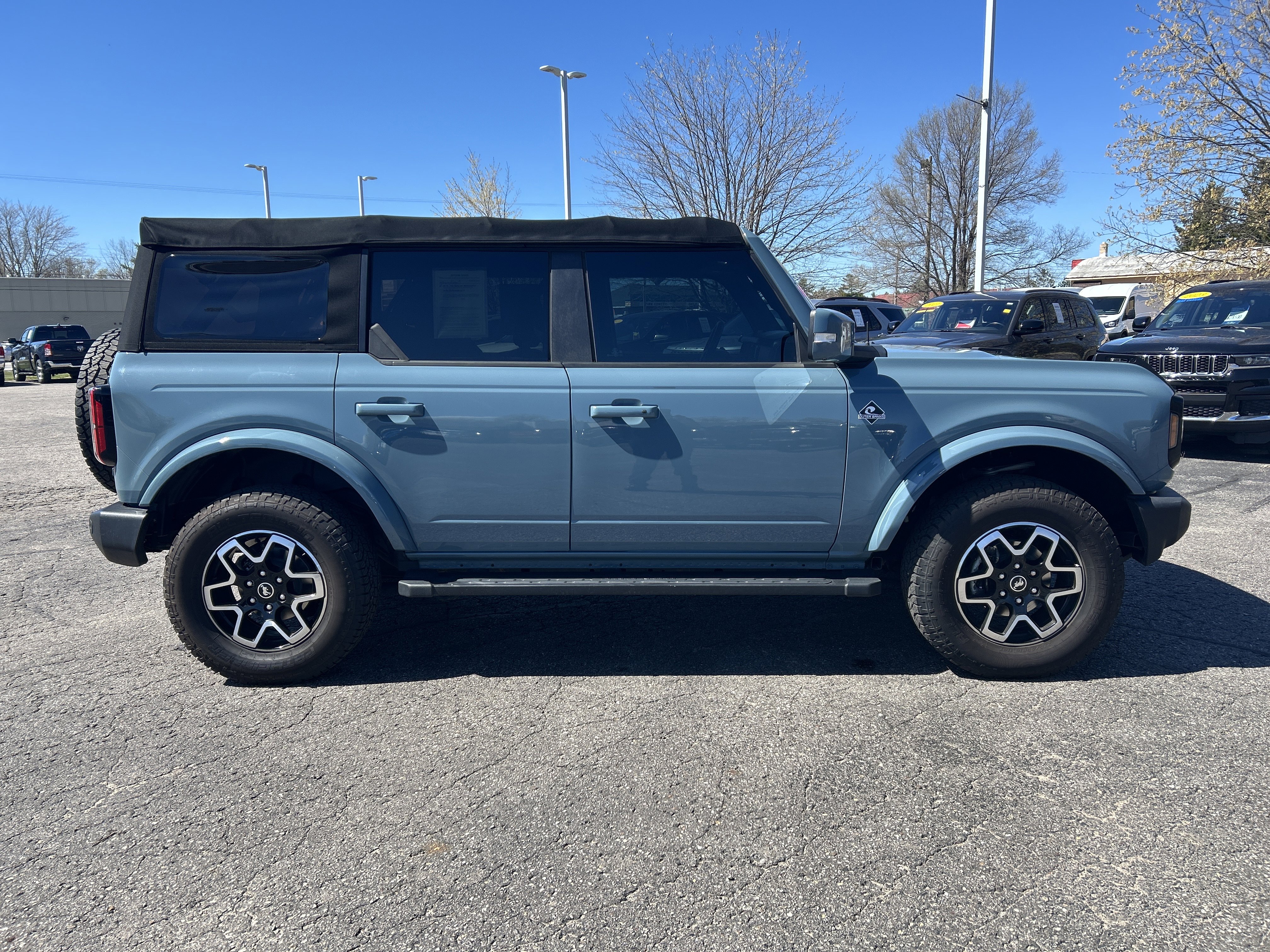 Certified 2021 Ford Bronco Outer Banks AWD/4WD image 2