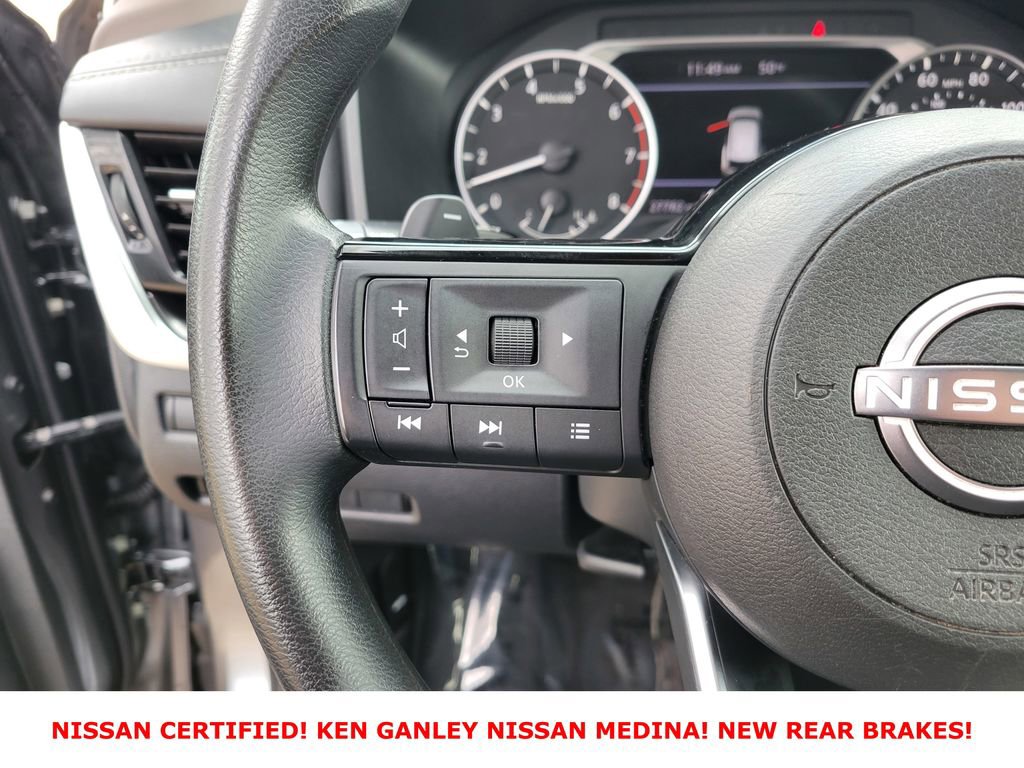Certified 2023 Nissan Rogue SV image 30