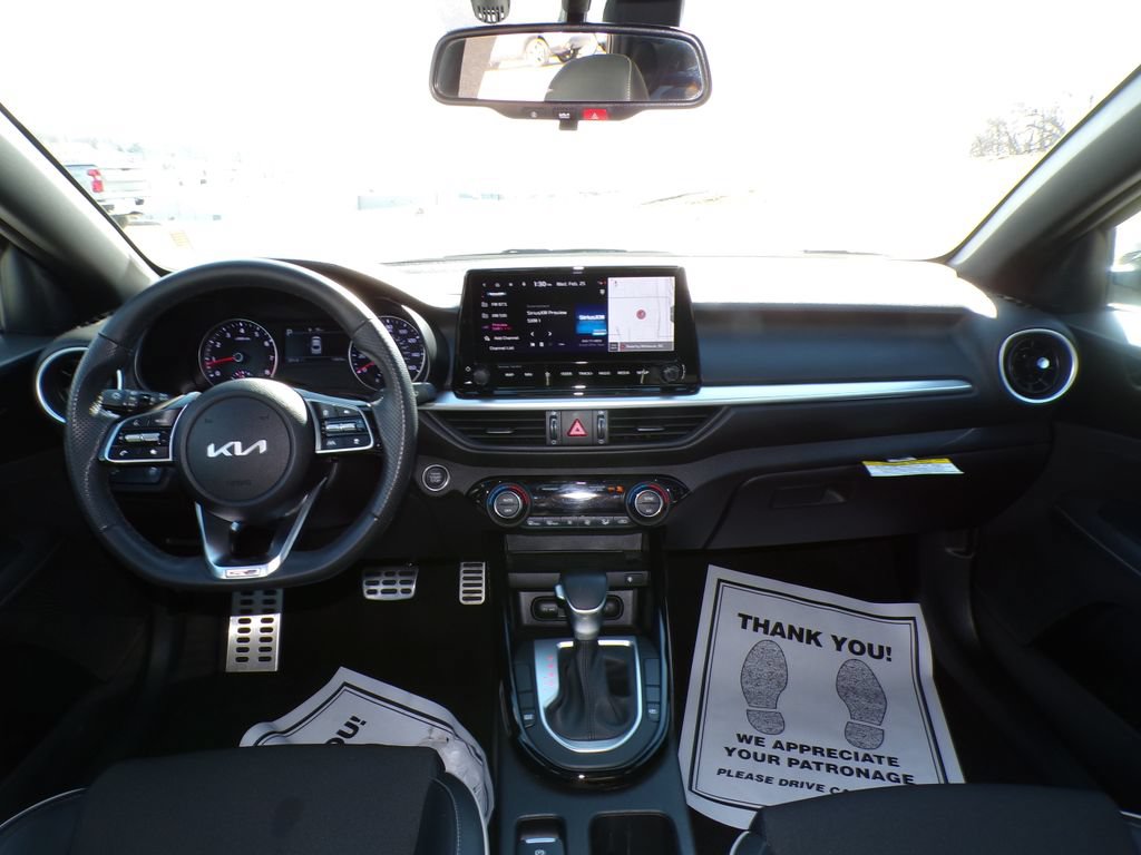 Used 2023 Kia Forte GT-Line w/ GT-Line Premium Package FWD image 11