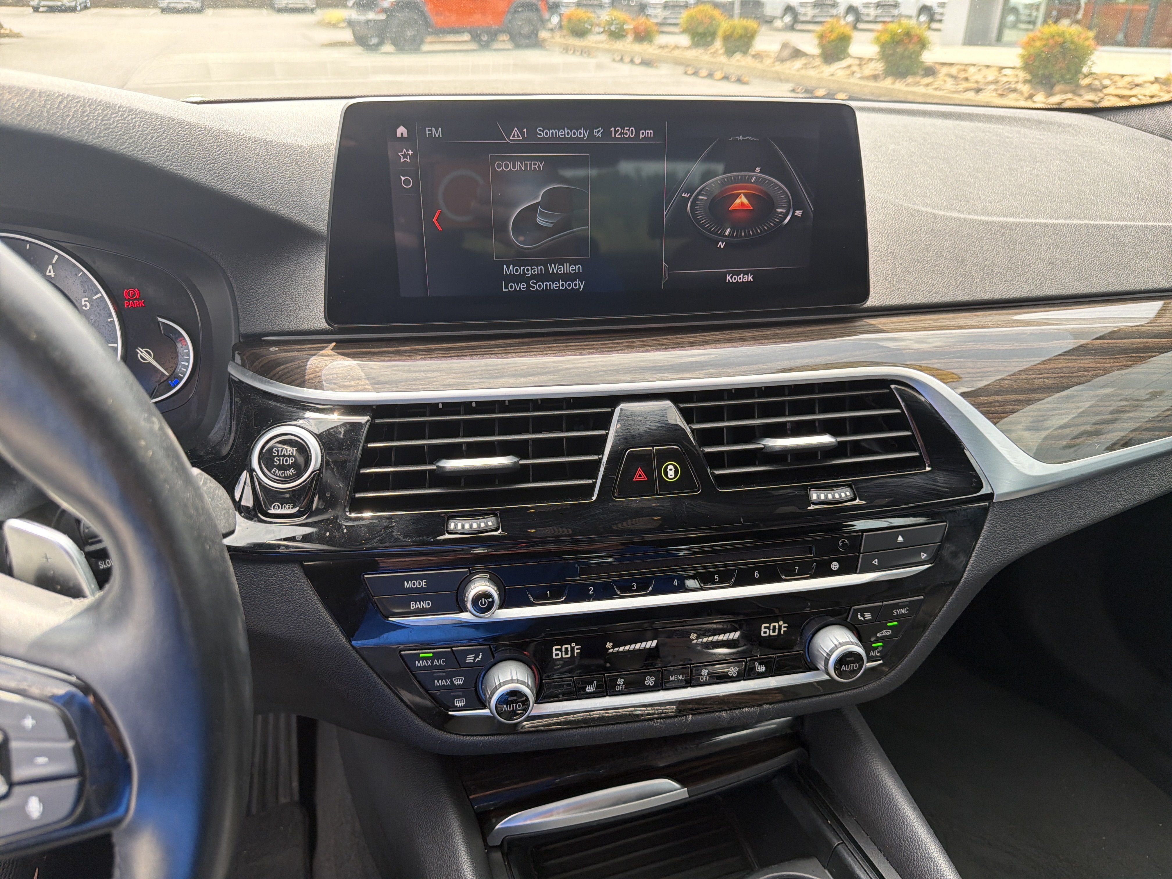 Used 2019 BMW 530i xDrive AWD/4WD image 32