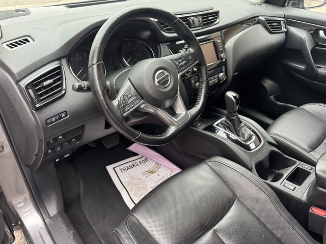 Used 2022 Nissan Rogue Sport SL image 14