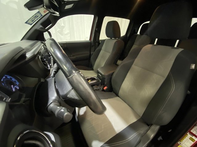 Certified 2021 Toyota Tacoma TRD Off-Road image 10