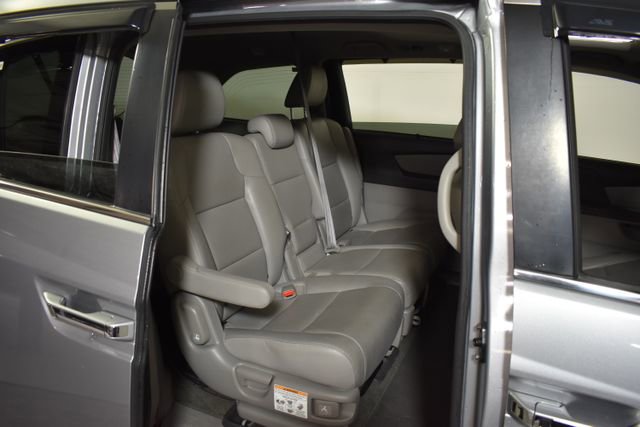 Used 2016 Honda Odyssey EX-L image 35