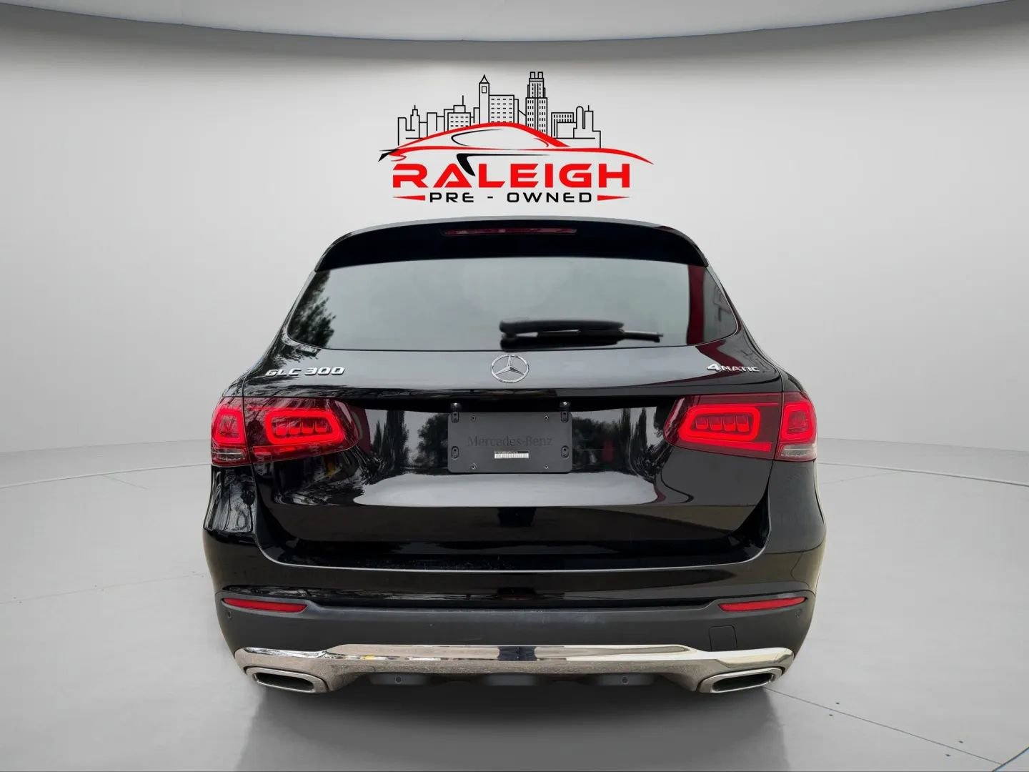 Used 2021 Mercedes-Benz GLC 300 4MATIC image 6