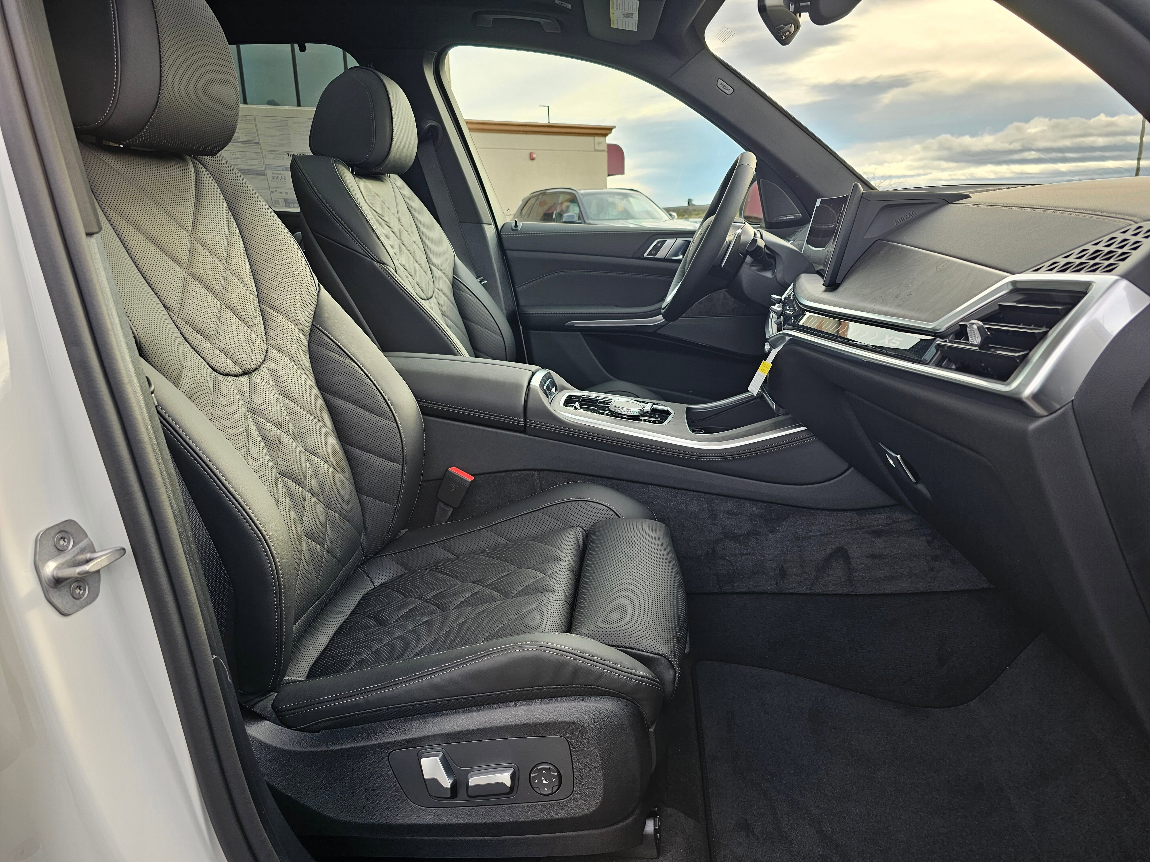 New 2026 BMW X5 xDrive40i image 14