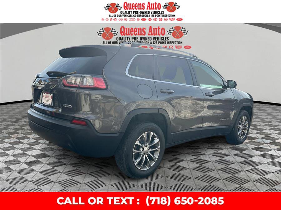 Used 2019 Jeep Cherokee Latitude Plus w/ Cold Weather Group image 7