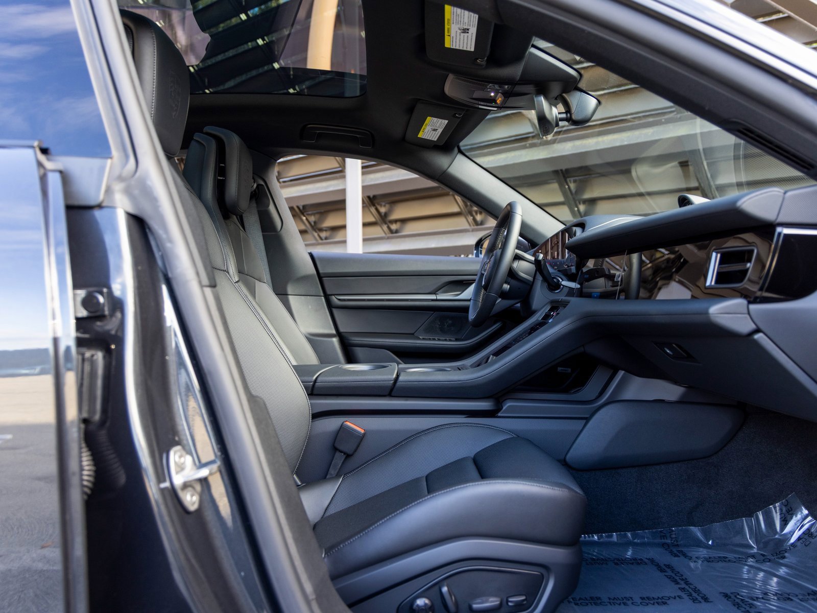 New 2025 Porsche Taycan image 53