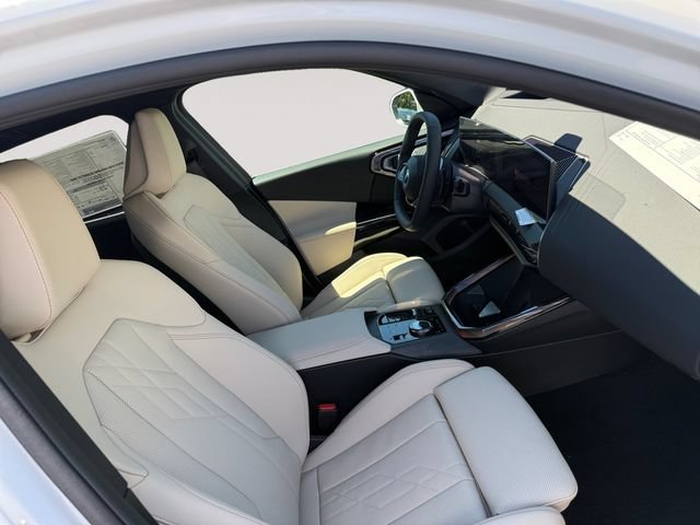 New 2026 BMW X3 xDrive30i w/ Premium Package AWD/4WD image 15