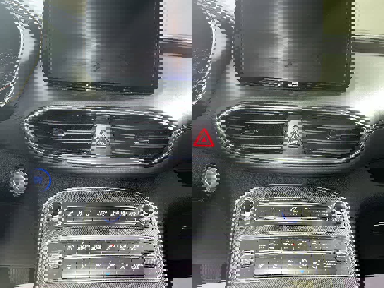 Used 2023 Hyundai Santa Fe SEL AWD/4WD image 21