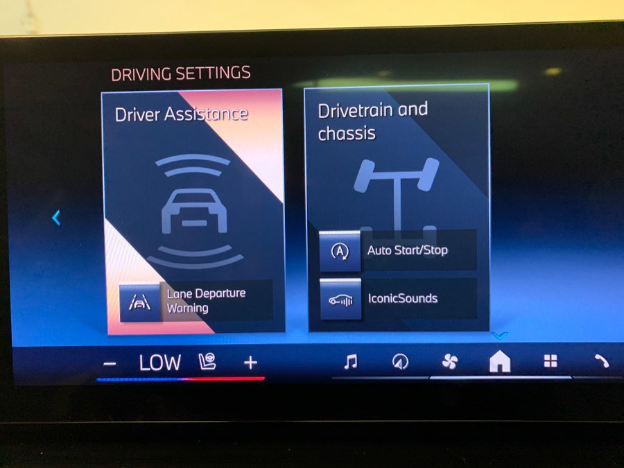 Used 2025 BMW X7 xDrive40i w/ Executive Package AWD/4WD image 37