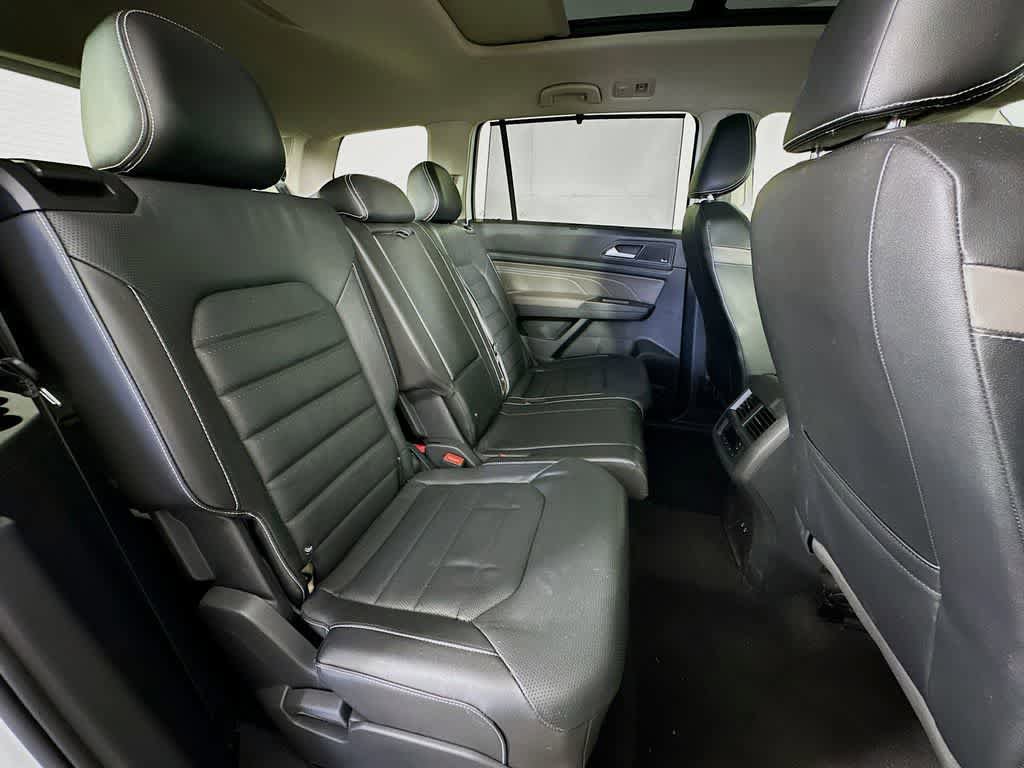 Used 2022 Volkswagen Atlas SEL Premium AWD/4WD image 32