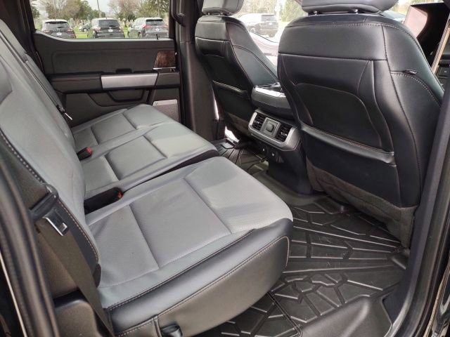 Used 2023 Ford F150 Lightning Lariat image 22