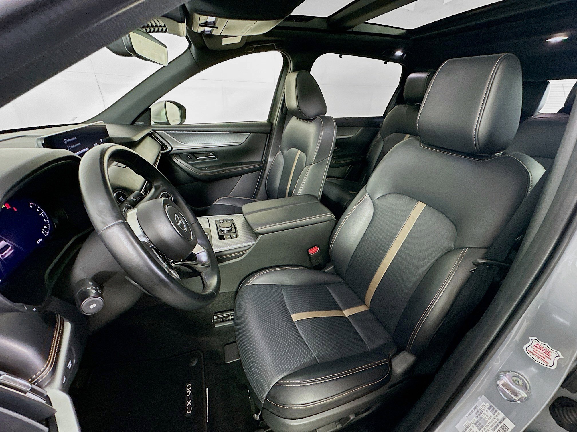 Used 2025 MAZDA CX-90 3.3 Turbo w/ Premium Plus Pkg image 13
